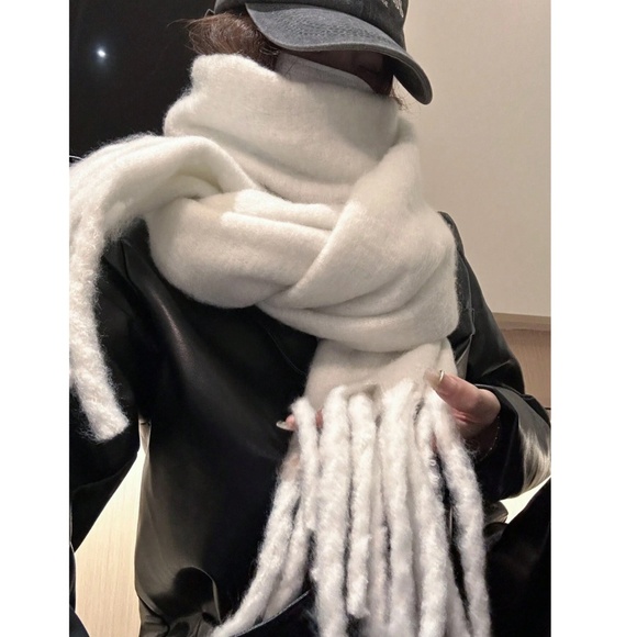 White Wide Shawl Scarf With Tassels Fuzzy Knit - Picture 9 of 17